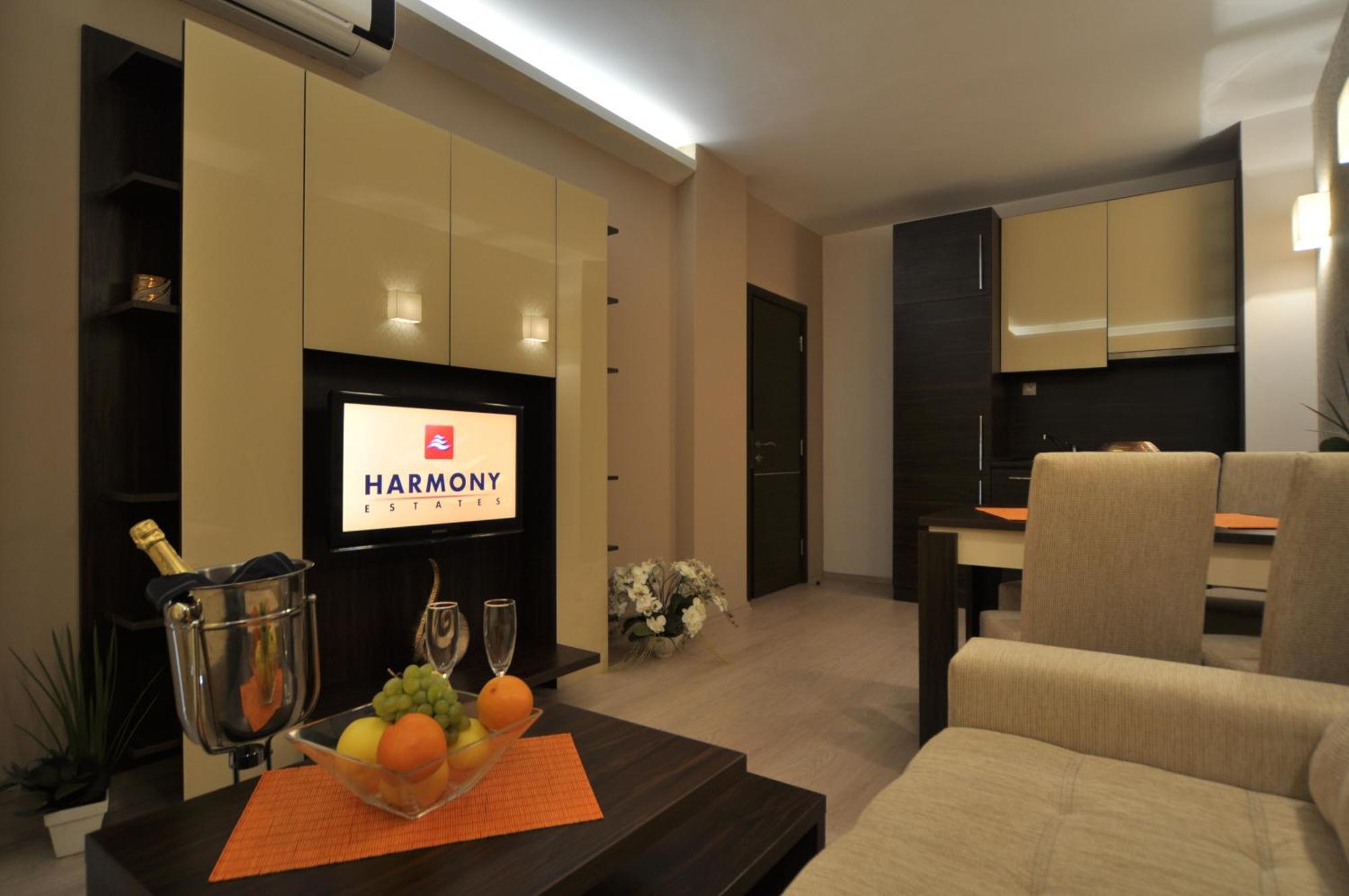 Harmony Suites Jungle Slăntjev Brjag Rum bild