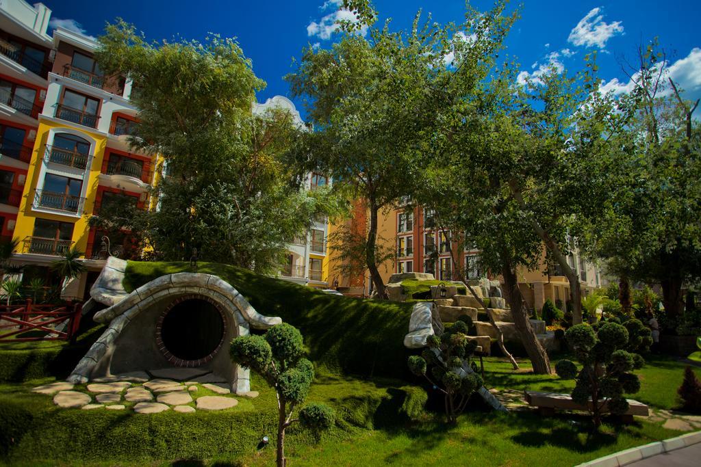 Harmony Suites Jungle Slăntjev Brjag Exteriör bild