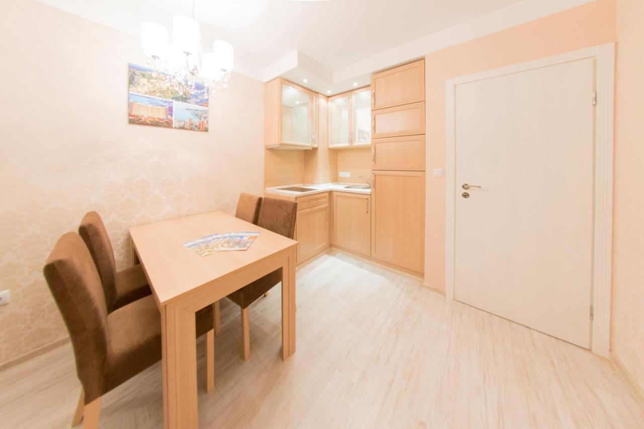 Harmony Suites Jungle Slăntjev Brjag Exteriör bild